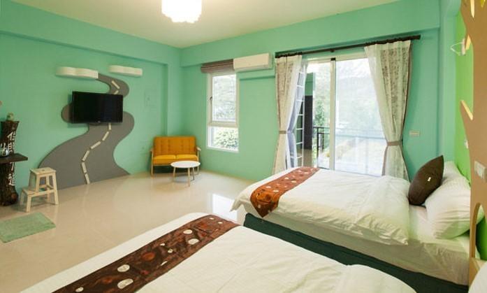 Taitung 艾希兒民宿 I'M Here Hostel L小家庭包棟首選l台東火車站l背包單人 المظهر الخارجي الصورة